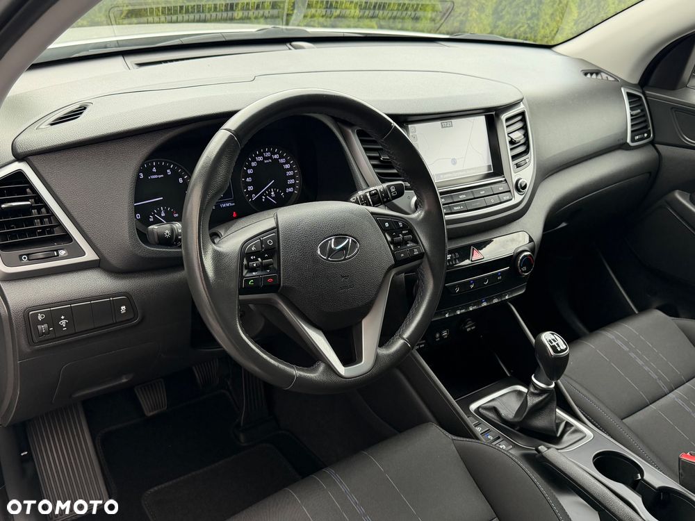 Hyundai Tucson blue 1.6 GDi 2WD Passion - 26