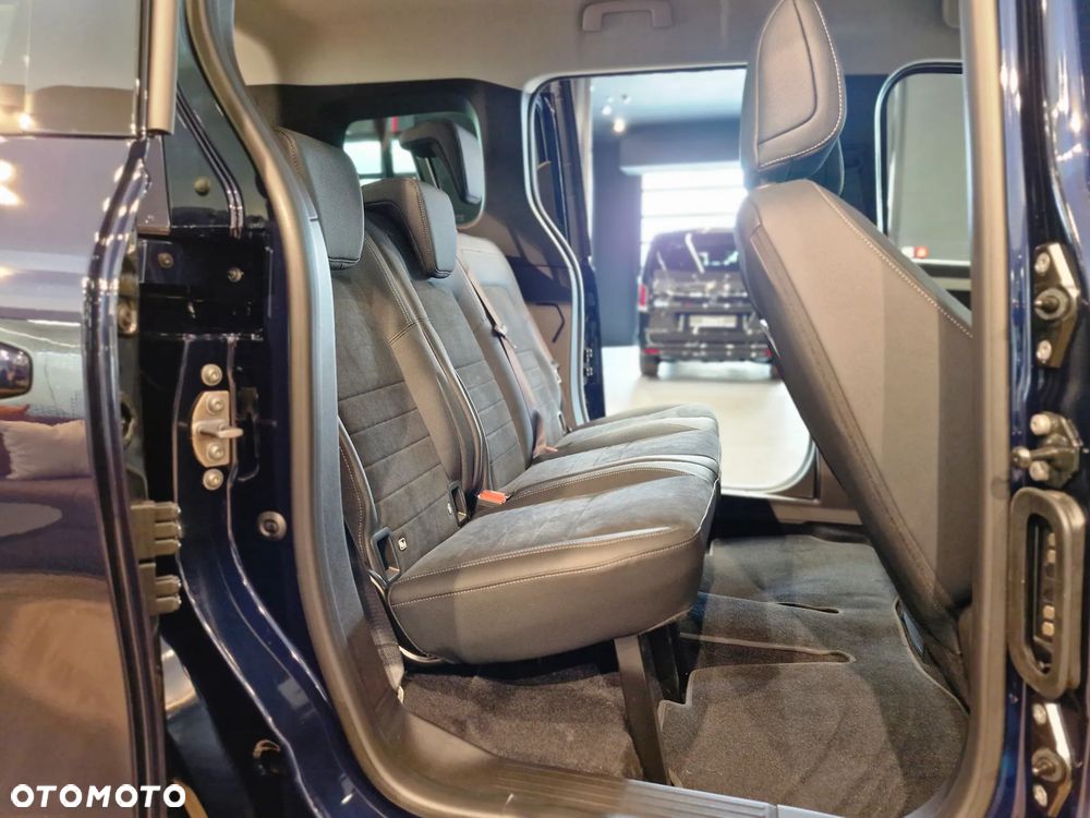 Mercedes-Benz Klasa T 180 d Progressive - 21