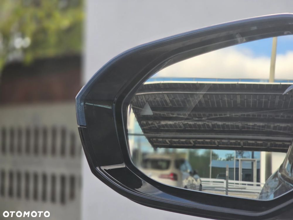 BMW X3 xDrive20d mHEV - 23