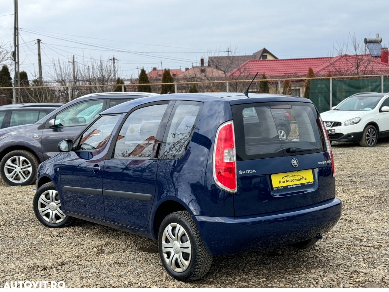 Skoda Roomster 1.6 TDI DPF Ambition - 3