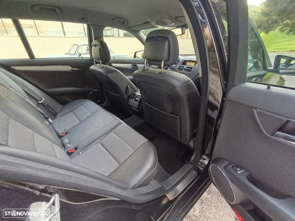 Mercedes-Benz C 220 CDi Avantgarde Aut. - 25