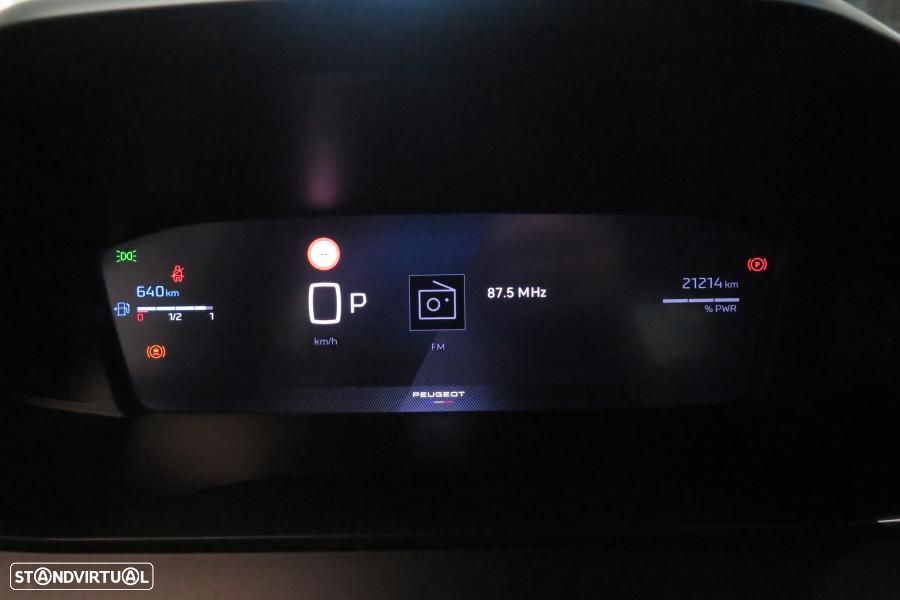 Peugeot 2008 1.2 Hybrid Allure e-DCS6 - 26