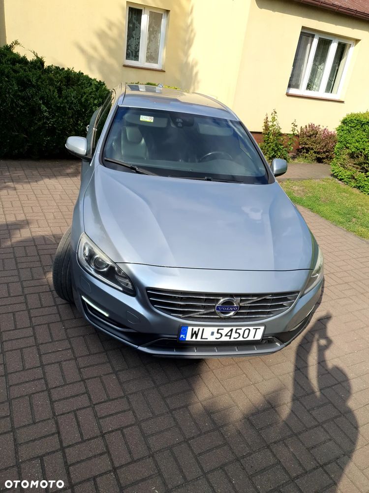 Volvo V60 D4 Drive-E R-Design Summum - 9