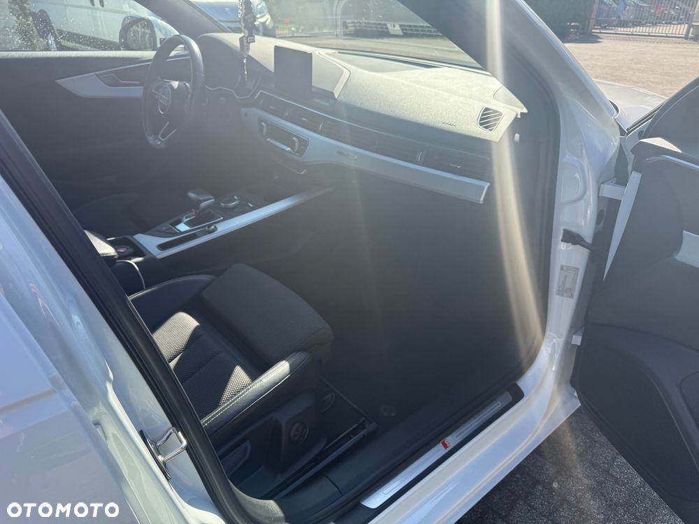 Audi A4 Limousine 2.0 TDI Quattro Sport S tronic - 24