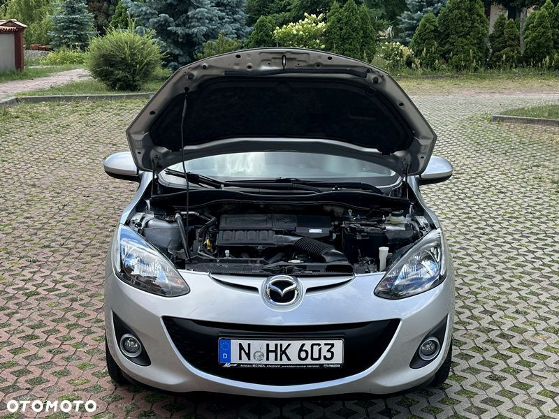 Mazda 2 - 8