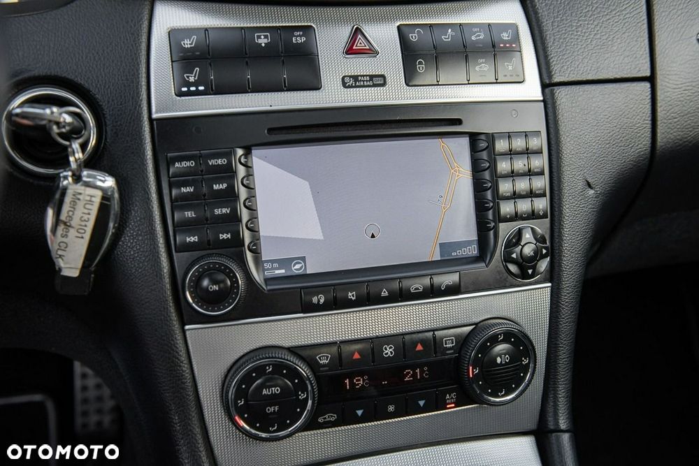 Mercedes-Benz CLK 280 Avantgarde Sport Edition - 22