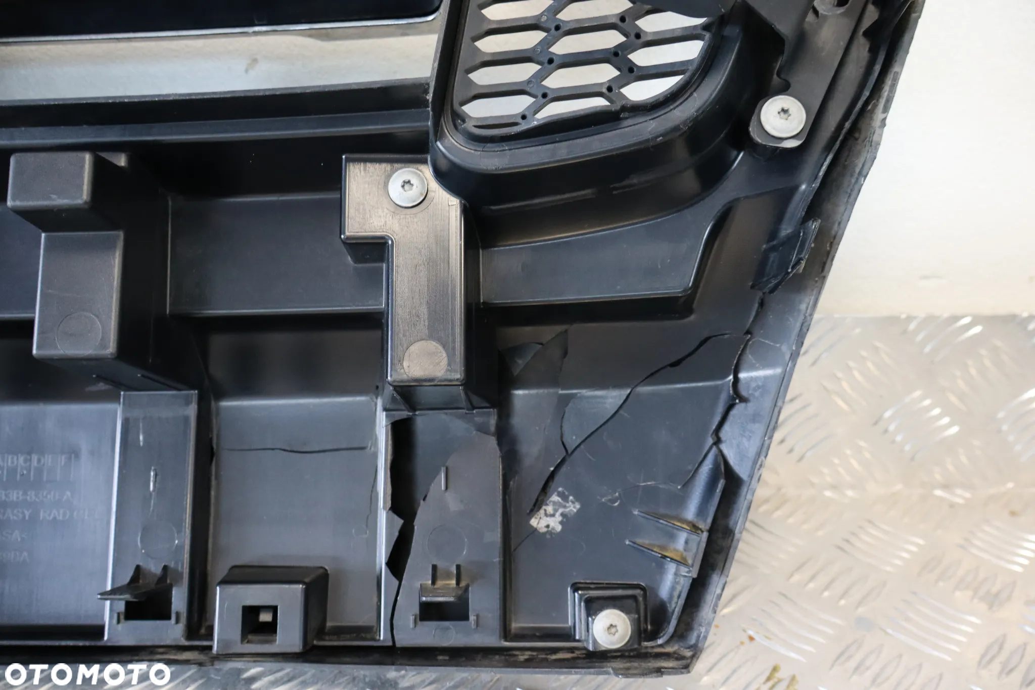GRILL GRIL ATRAPA FORD RANGER V 5 LIFT EB3B-8350-A 2015-2019 - 15