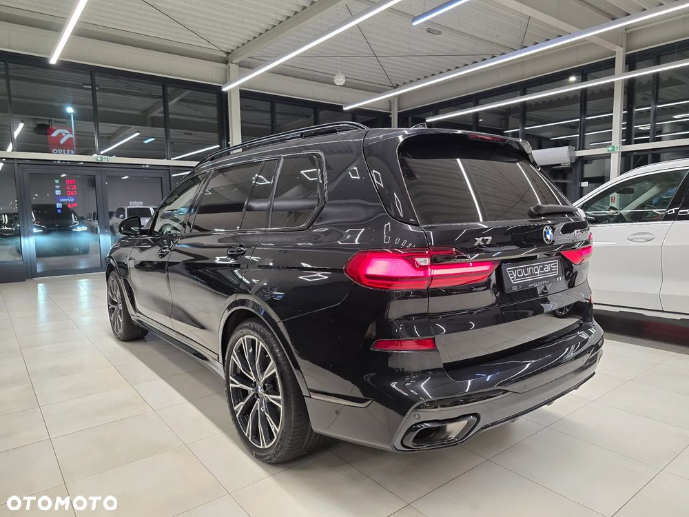 BMW X7 M50d sport - 8