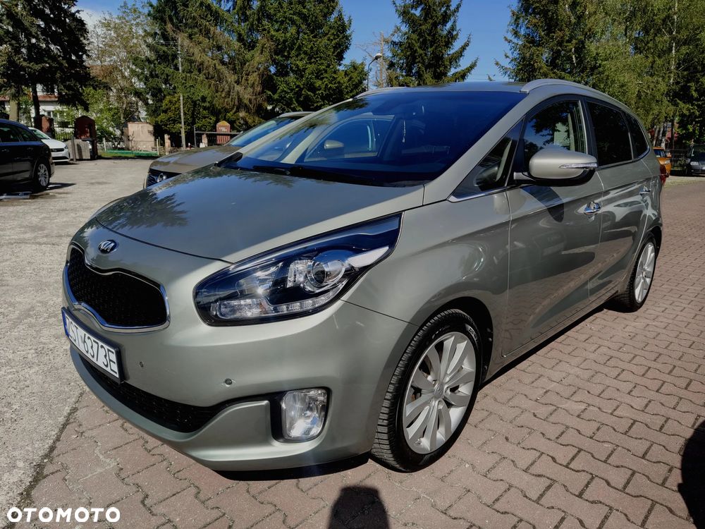 Kia Carens 1.6 GDI Attract - 3