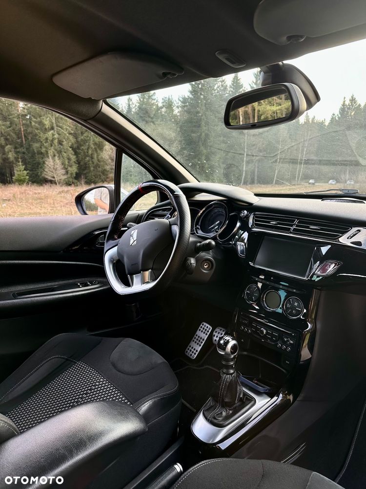Citroën DS3 1.6 THP Ultra Prestige - 8