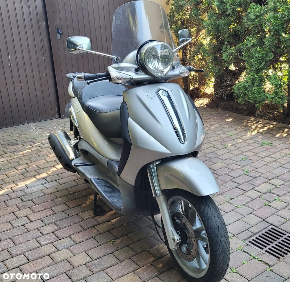 Piaggio Beverly - 17