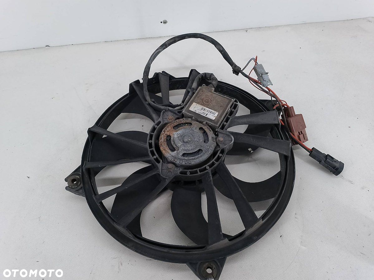 WENTYLATOR CHŁODNICY PEUGEOT 407 9684229880 1.6 HDI - 3