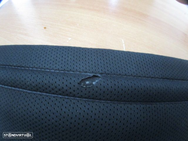 Tampo Cortina Da Mala 90439537 OPEL TIGRA 1997 1.4I 90CV 3P PRETO - 3