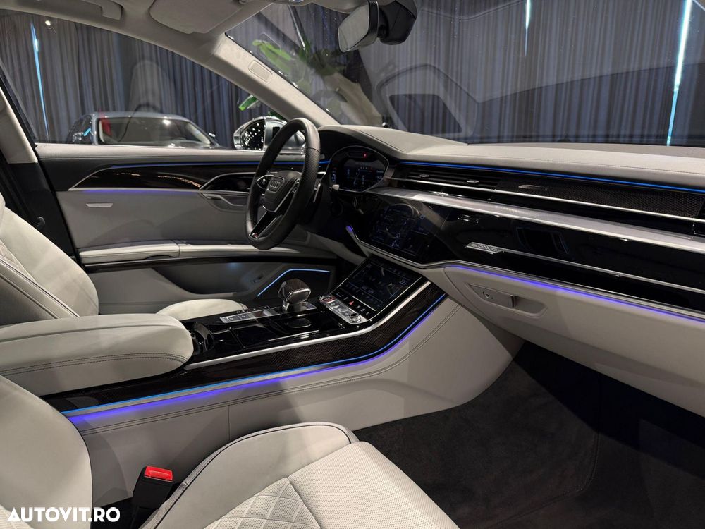 Audi S8 PI quattro Tiptronic MHEV - 32