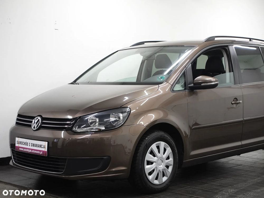 Volkswagen Touran - 15