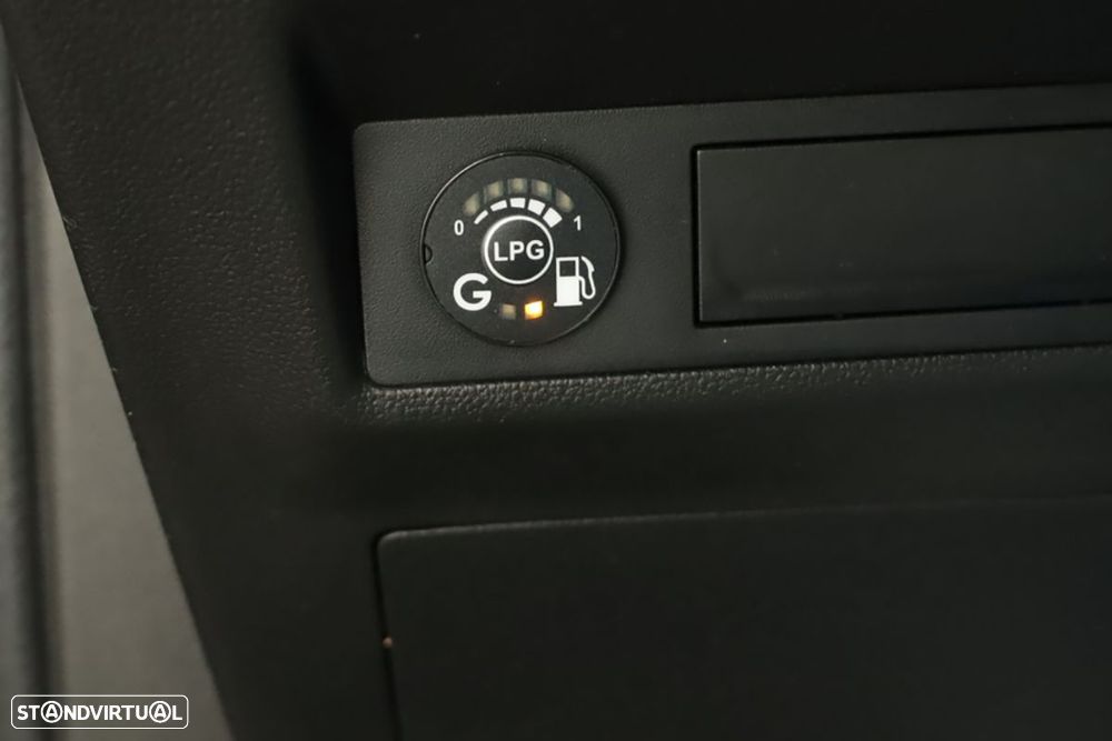 Renault Captur 1.0 TCe Techno Bi-Fuel - 21