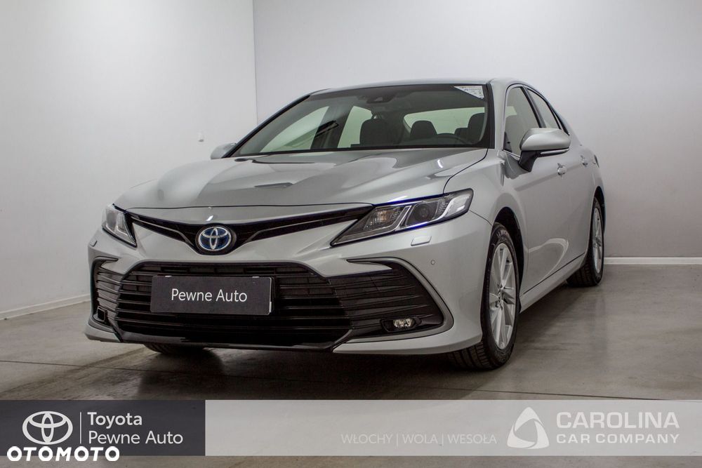 Toyota Camry 2.5 Hybrid Comfort CVT - 2