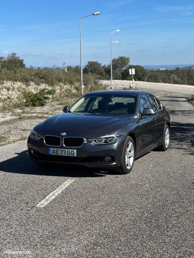 BMW 330 e iPerformance - 2
