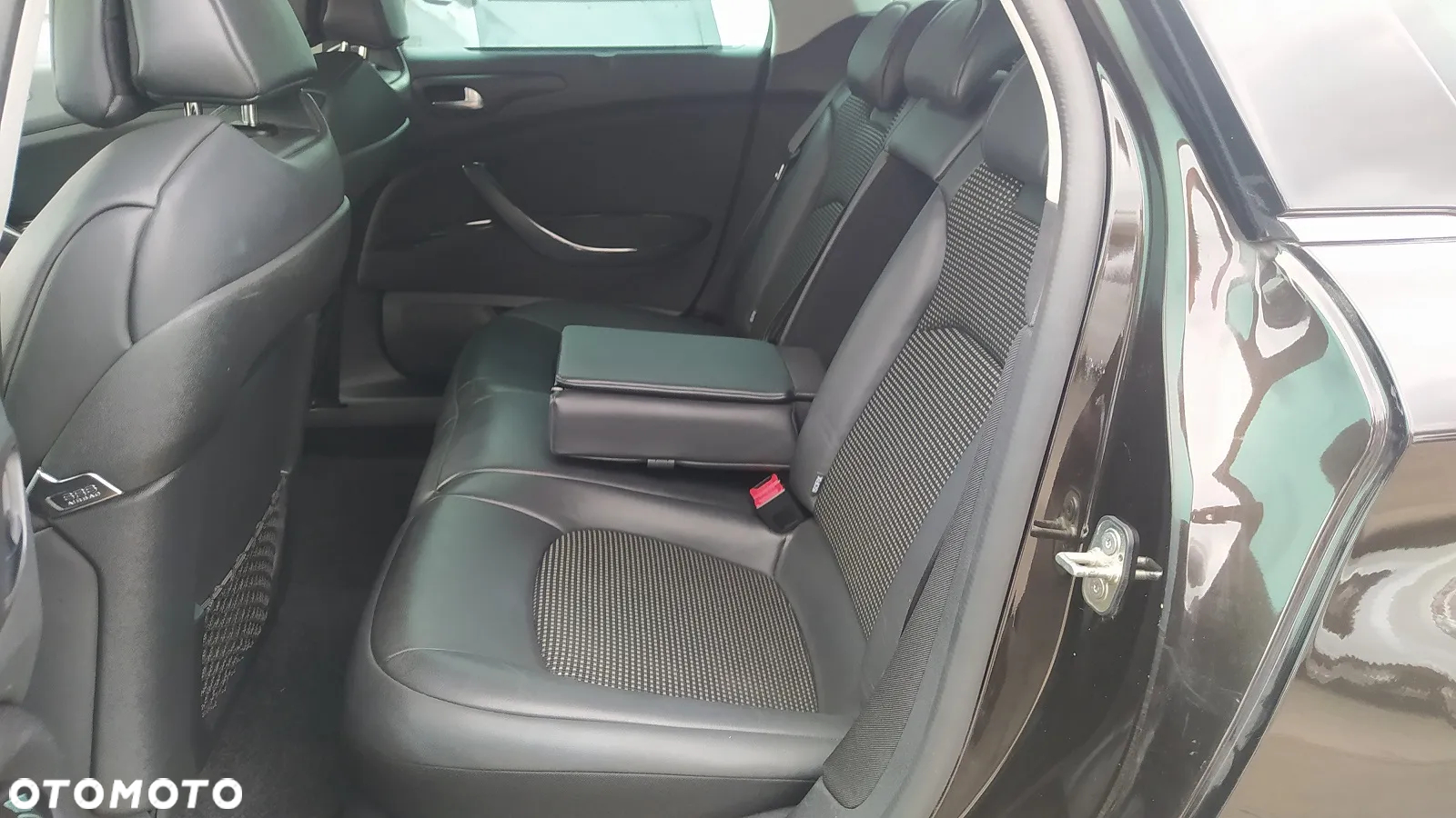 Citroën C5 Tourer HDi 200 FAP Exclusive - 13
