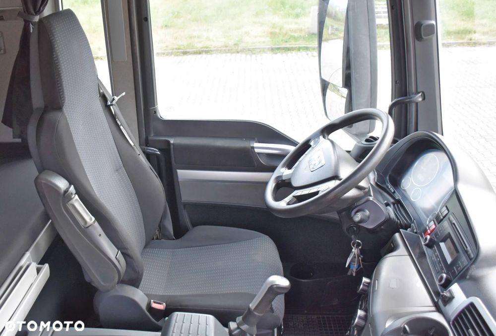 MAN TGS 26.440 * PK 27002 - SH E + JIB PJ060 A + PILOT / 6x4 - 12