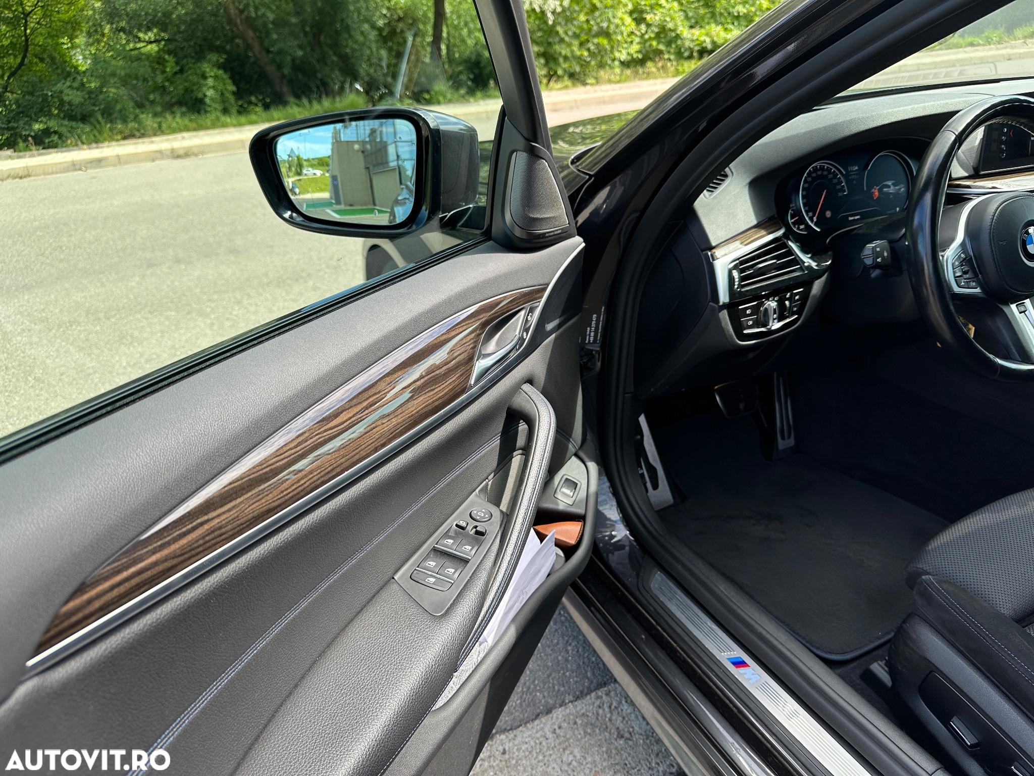 BMW Seria 5 525d Aut. - 16
