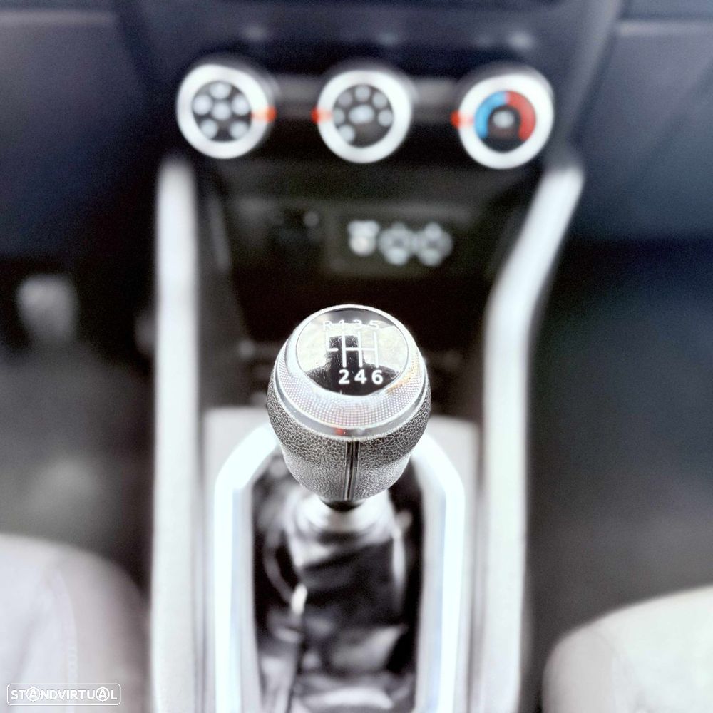 Renault Clio 1.5 Blue dCi Intens - 13