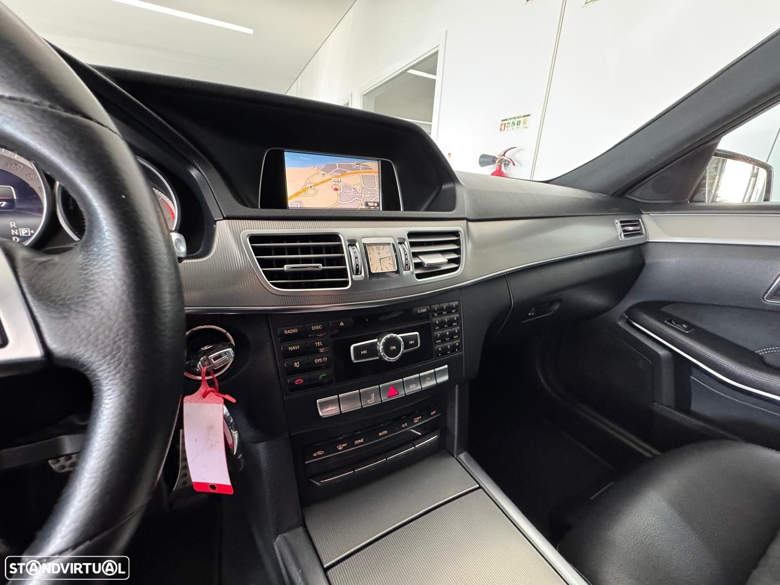 Mercedes-Benz E 250 CDi Avantgarde BE Auto. - 23