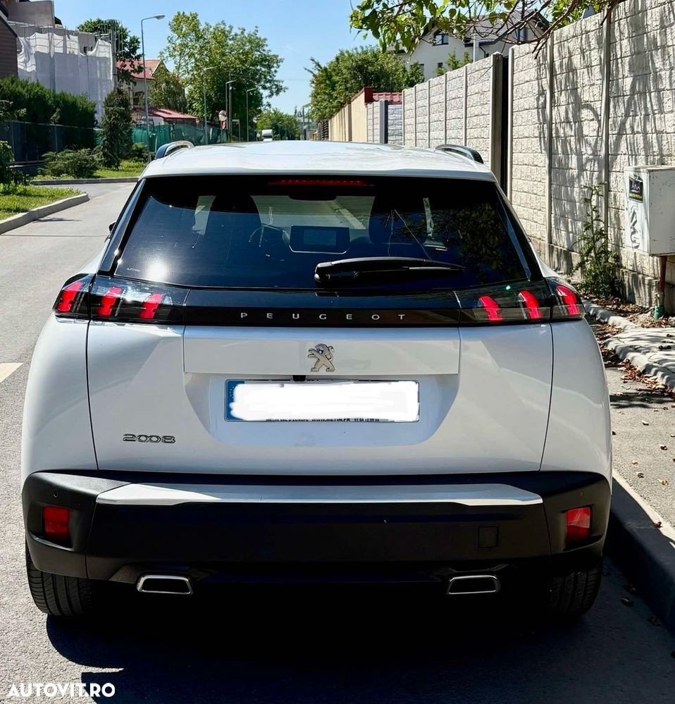Peugeot 2008 PureTech 130 EAT8 Allure - 5