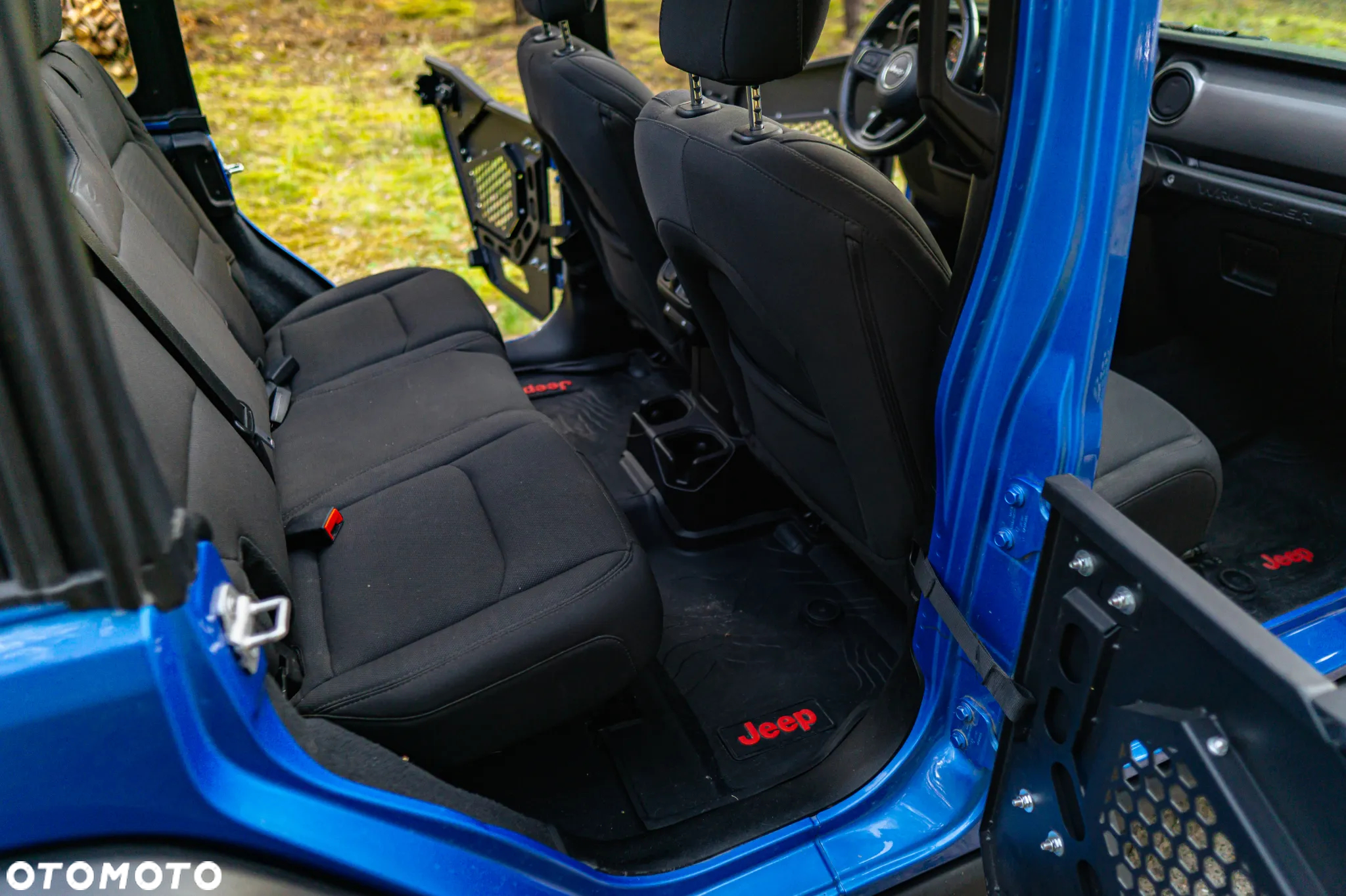Jeep Wrangler - 31