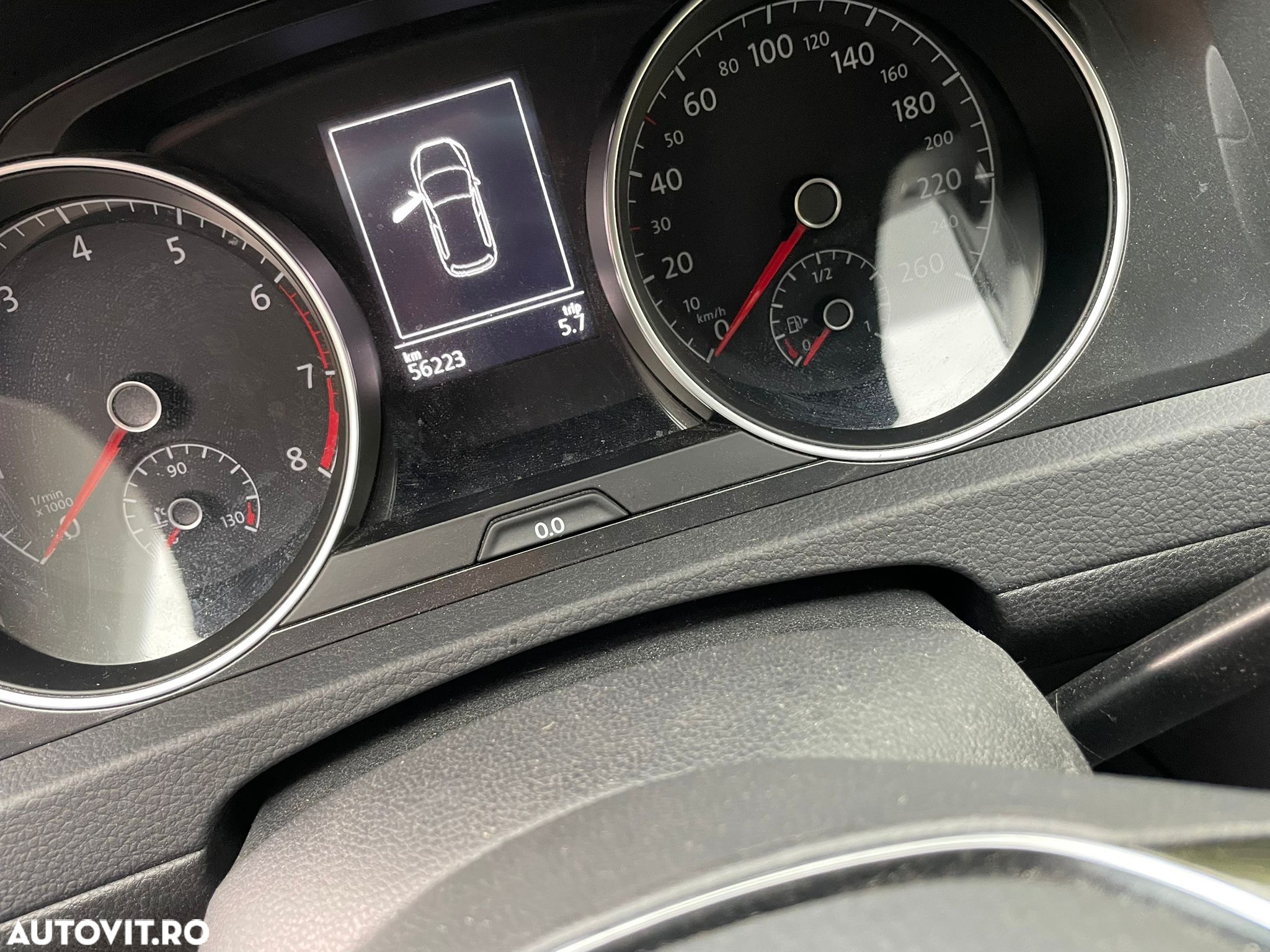 Volkswagen Golf 1.0 TSI BlueMotion Comfortline - 9
