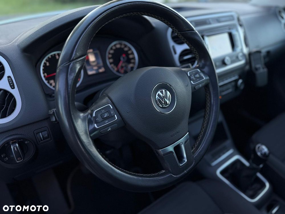 Volkswagen Tiguan 2.0 TDI DPF BlueMotion Technology Cup Sport & Style - 11