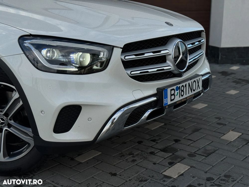 Mercedes-Benz GLC 300 d 4Matic 9G-TRONIC Exclusive - 5