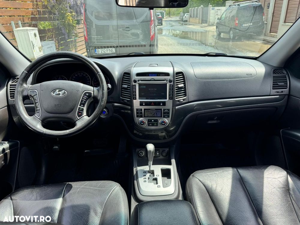 Hyundai Santa Fe 2.2 CRDi 4WD CPF Automatik Premium - 8