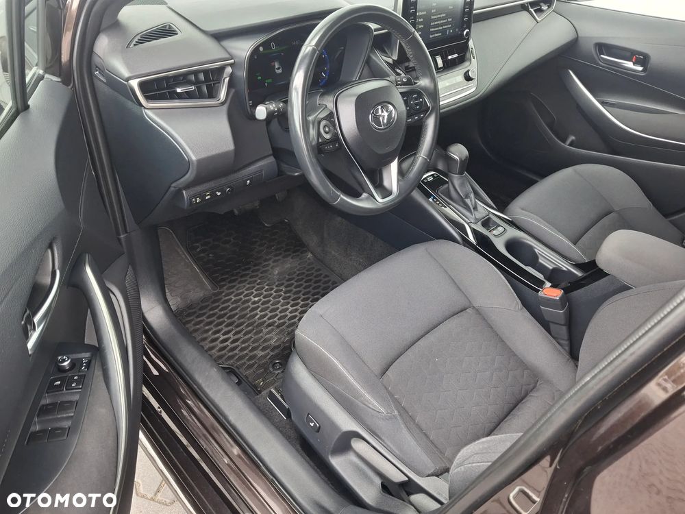 Toyota Corolla 1.8 Hybrid Executive - 8