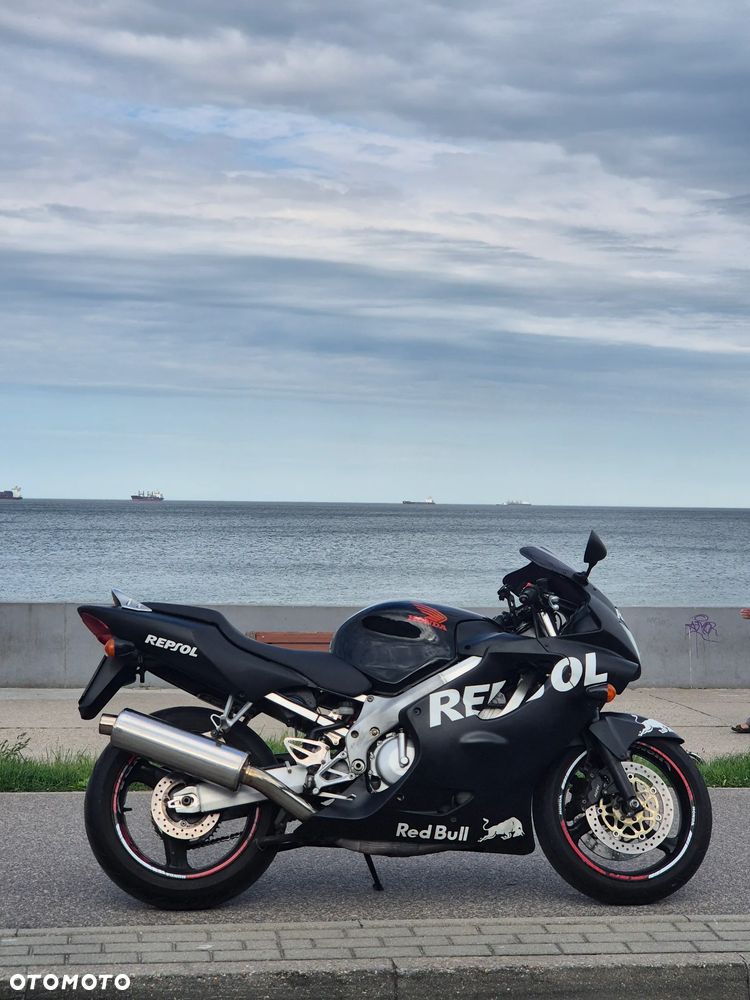 Honda CBR - 5