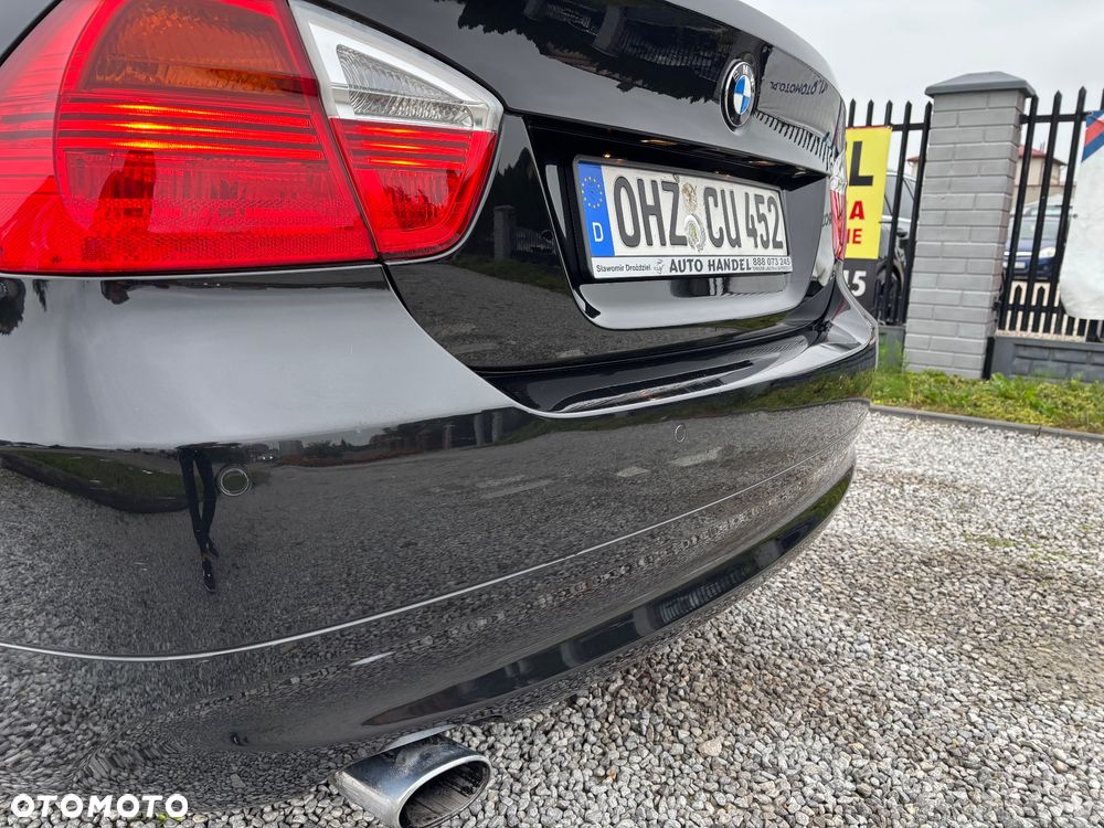 BMW Seria 3 - 22