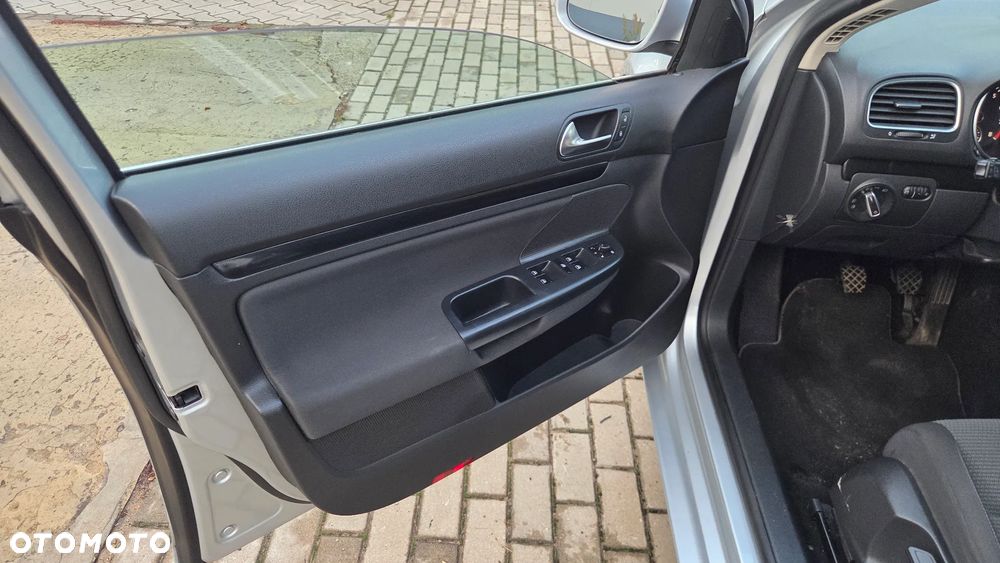 Volkswagen Golf 1.4 TSI Comfortline - 17