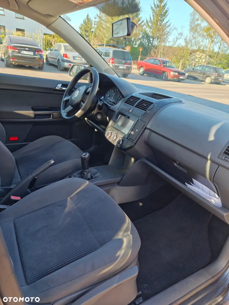 Volkswagen Polo 1.2 - 8