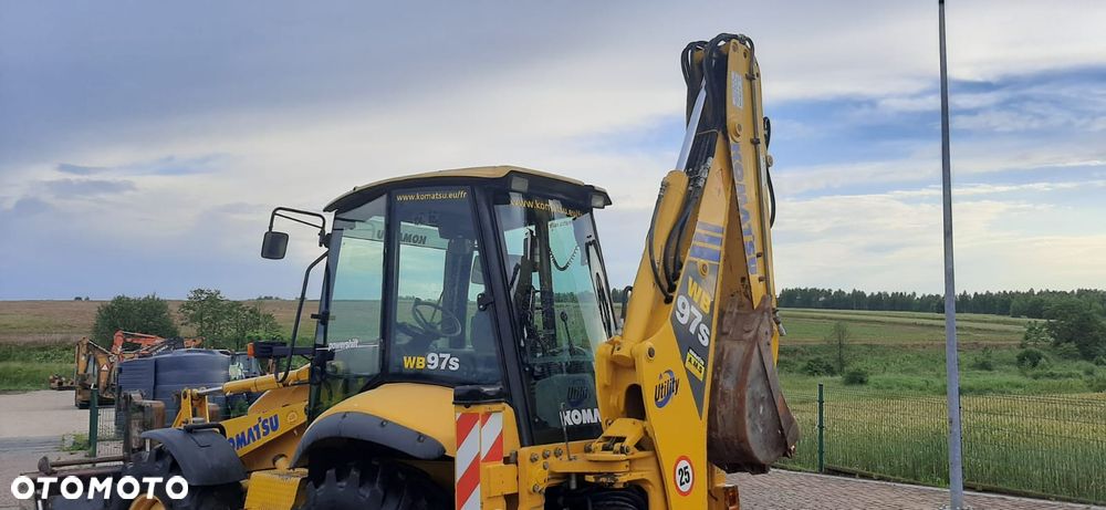 Komatsu WB97S-2 - 3