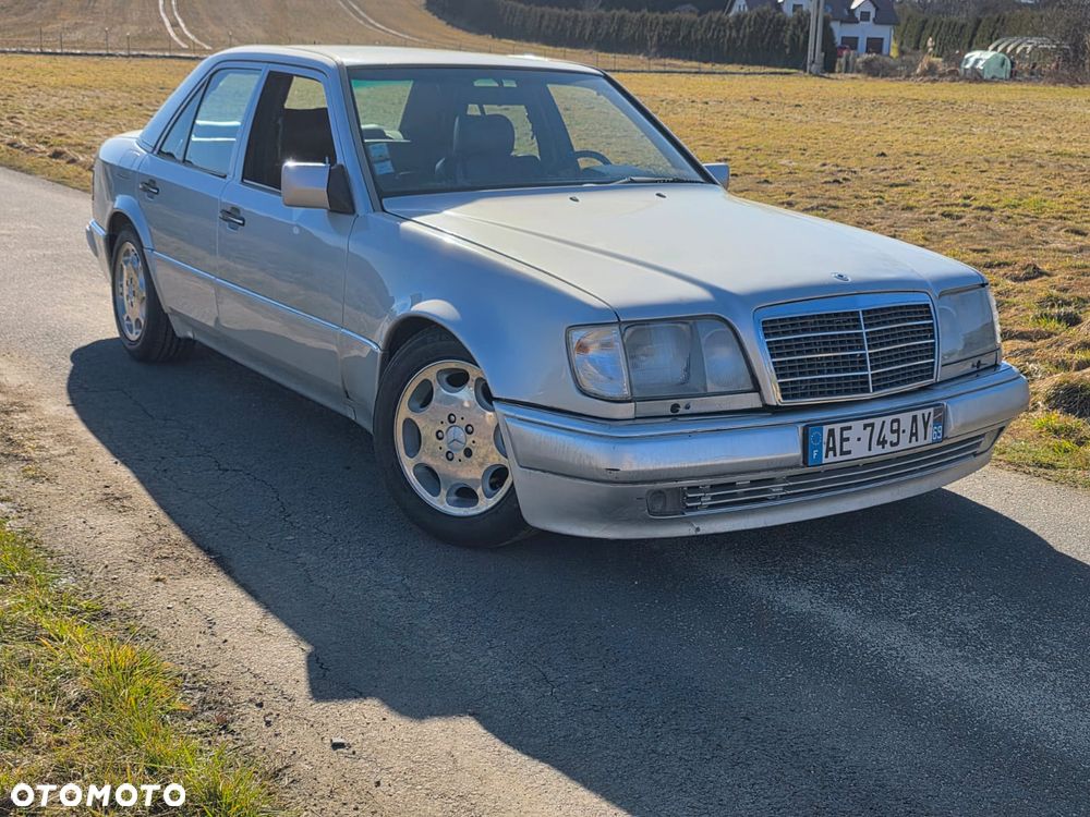 Mercedes-Benz W124 (1984-1993) - 14