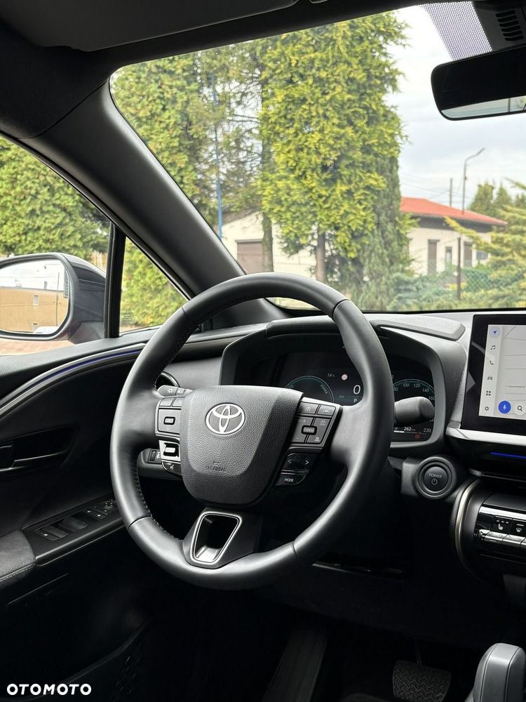 Toyota C-HR - 26