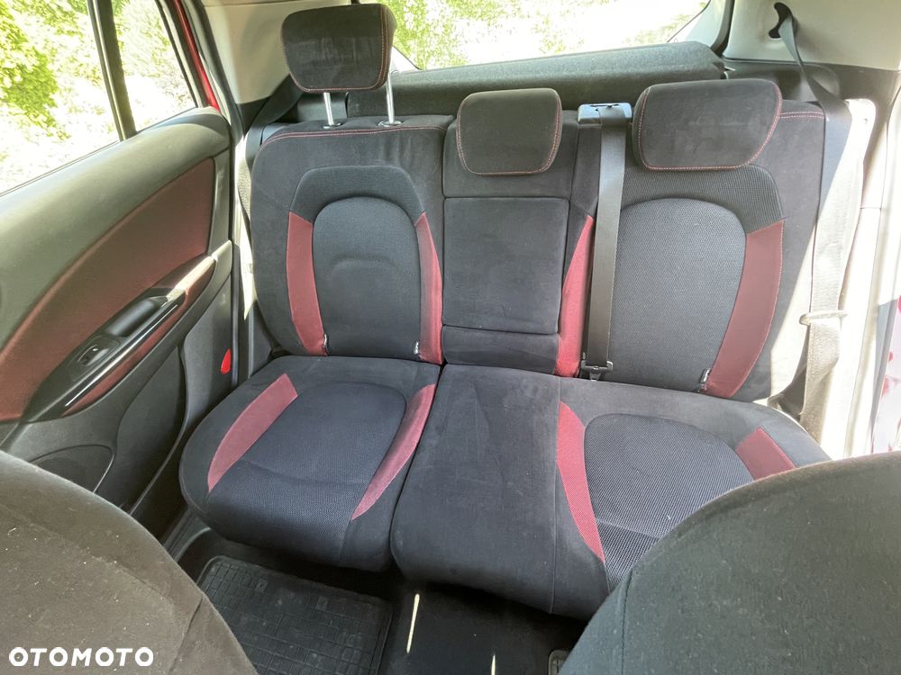 Fiat Bravo 1.9 Multijet 16V Sport - 9