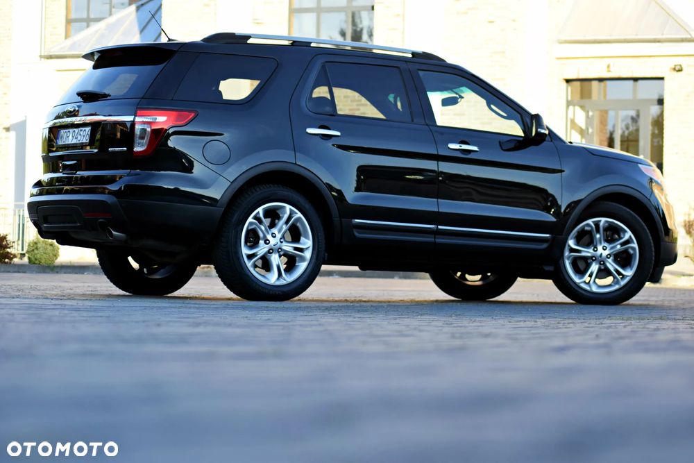 Ford Explorer - 30
