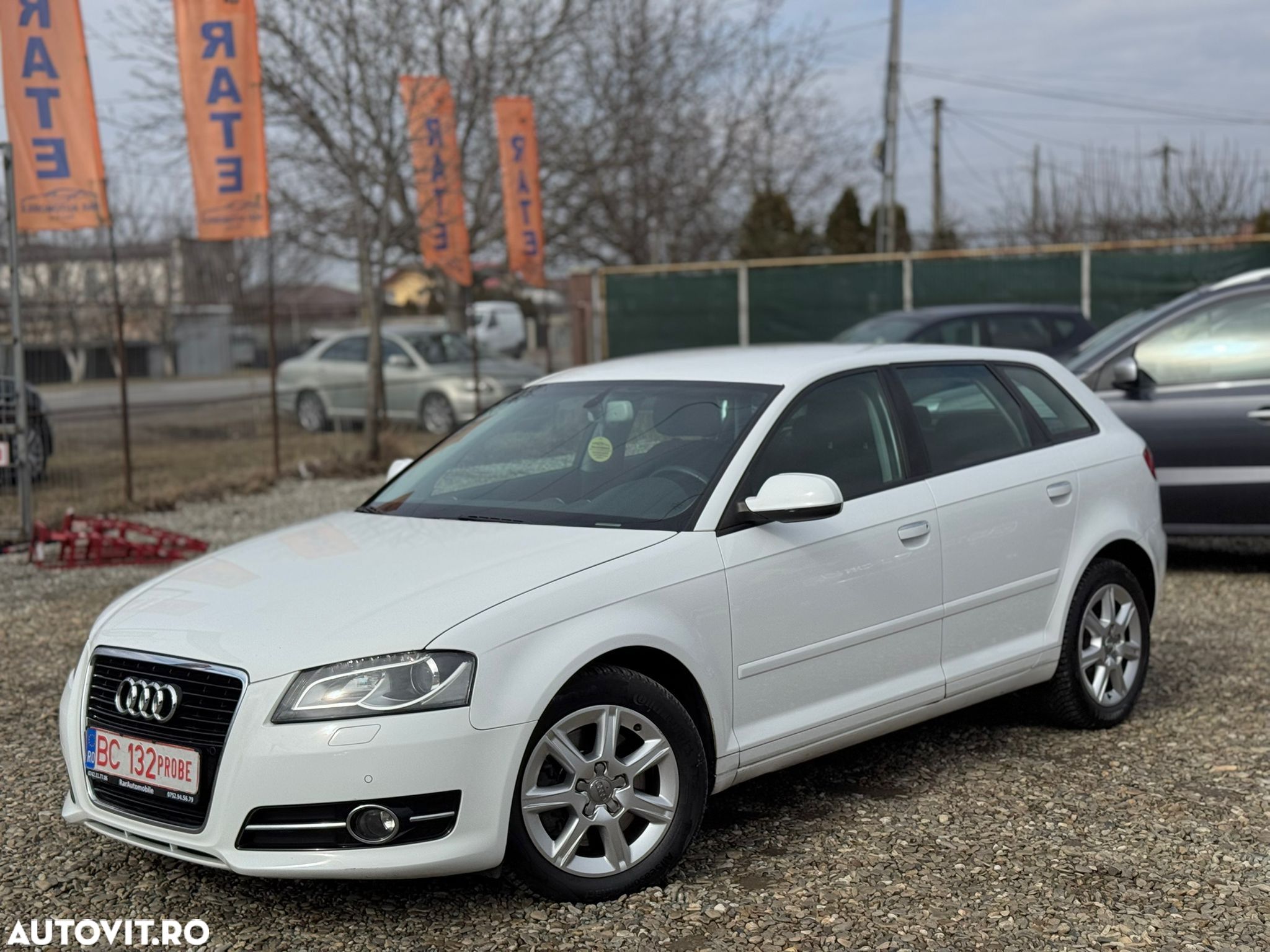 Audi A3 2.0 TDI Sportback DPF quattro Attraction - 1