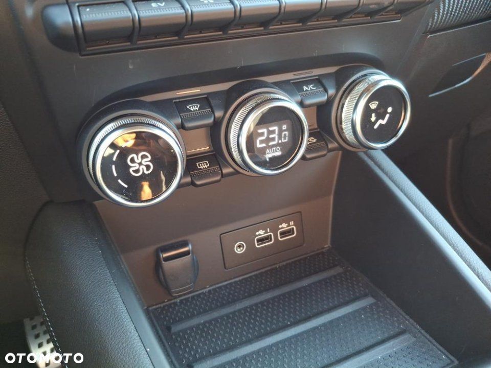 Renault Captur - 15