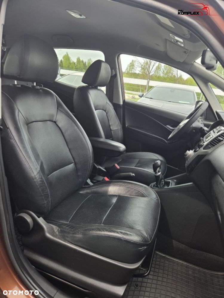 Hyundai ix20 - 13