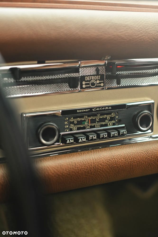 Mercedes-Benz SL - 14