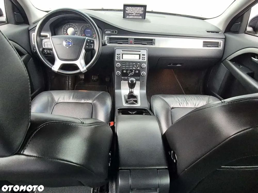 Volvo V70 - 2