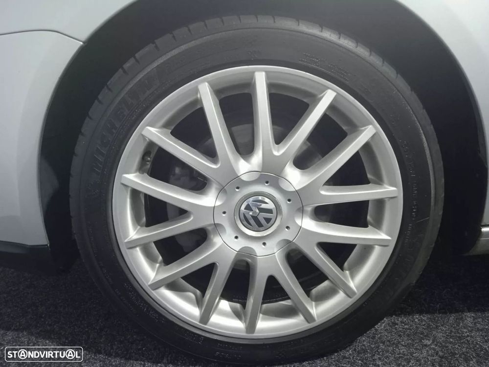 VW Golf Variant - 32