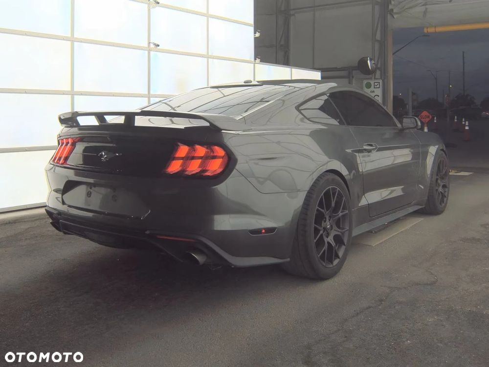 Ford Mustang 2.3 EcoBoost - 6